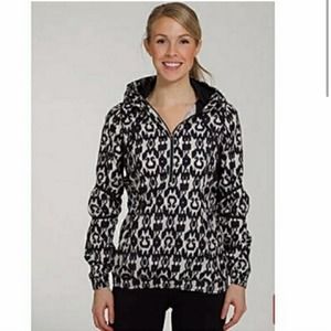 Lululemon Ikat Windbreaker